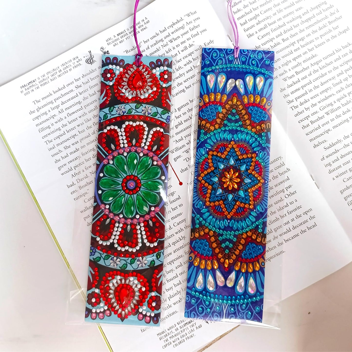 LINGFANG 8 Pcs Diamond Painting Bookmark, Leather DIY Book Makers for Adults Book Lovers, Diamond Art Beginners, Small Diamond Art Kits, Paint by Art Crafts Supplies Gift for Girls (Mandala)