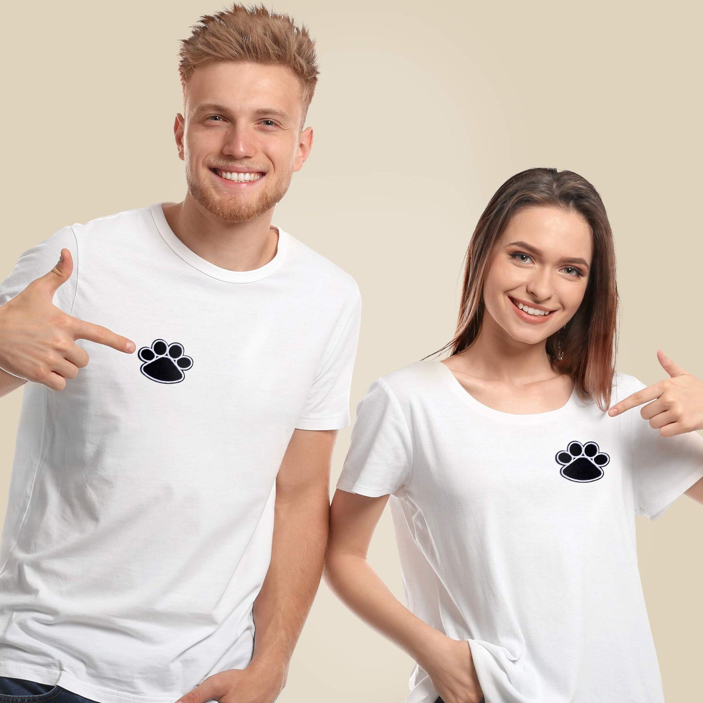PAGOW 40Pcs Paw Print Patch for Jacket Clothing, Black-White Iron on paw Print Patches, DIY Embroidery Sticker Patches Sewing Craft Decoration