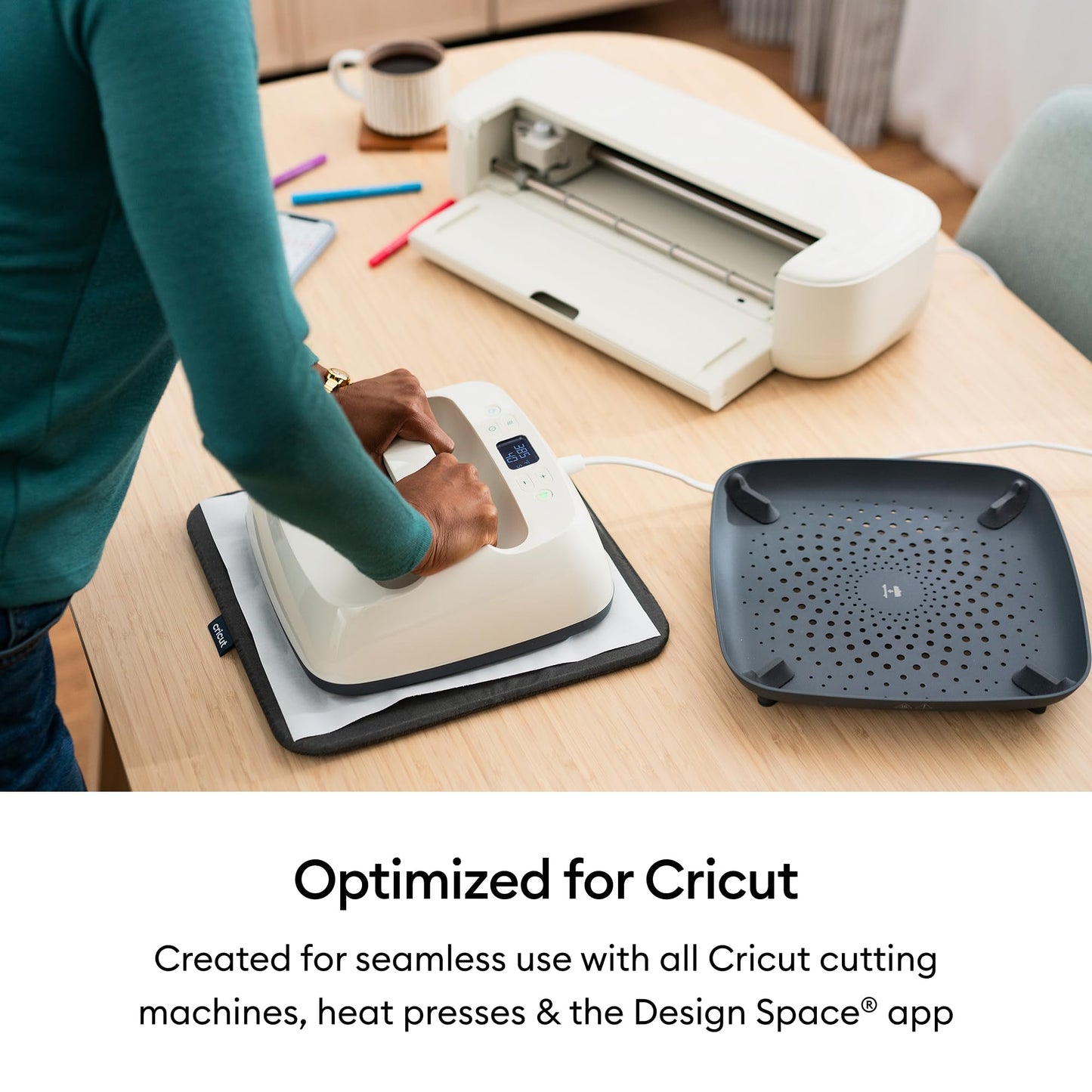 Cricut Iron-On Patch, Neutral Solids - 8 in x 12 in (8 ct) - Repair or Customize Clothing - Machine Washable - No Sewing Needed