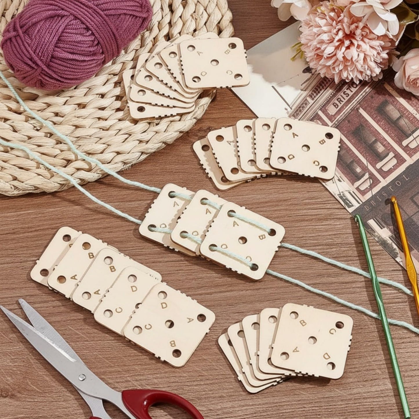 24 pcs 1.8 Inch Square Wooden Weaving Cards with 5 Holes, Tablet Weaving Loom Supplies & Tools for Inkle Loom, Handmade Knitting DIY Craft Projects