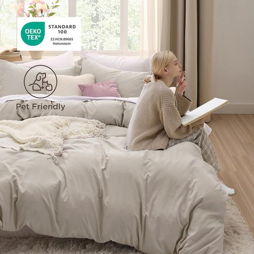Bedsure Duvet Cover - Queen Size 3-Piece Extra Soft Bedding Set | 90x90 Inches with Zipper Closure & 2 Pillow Shams