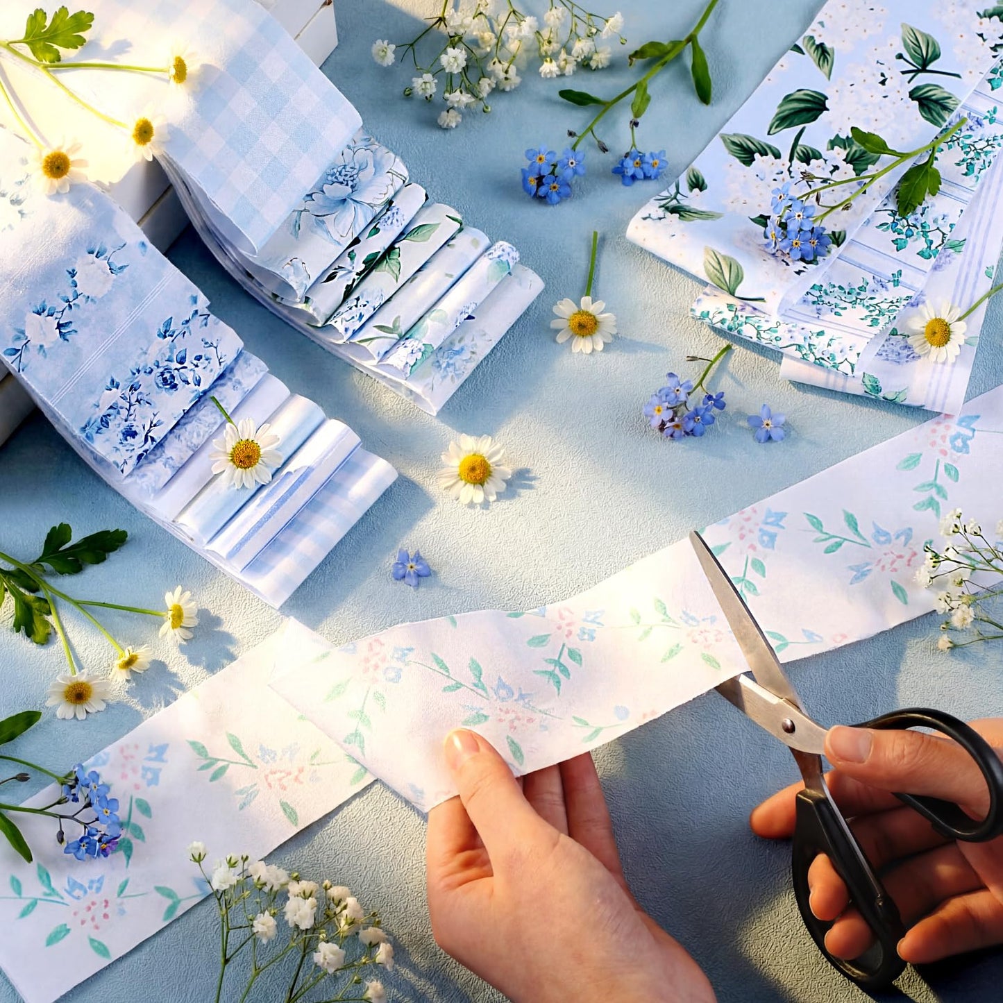 Remagr 100 Pcs Blue Floral Fabric Strips for Quilting Roll 20 x 2.5 Inch Cotton Spring Florals Fabric Bundles Flower Quilting Precut Patchwork Roll for Quilters Sewing Cloth Quilt DIY Crafts Supplies