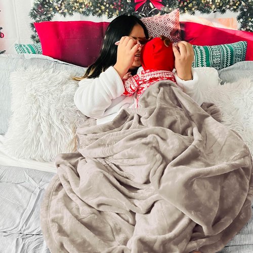 Bedsure GentleSoft Fleece Throw Blanket - Cozy Lightweight Plush Sofa Blanket, Oxford Tan, 50x70 Inches